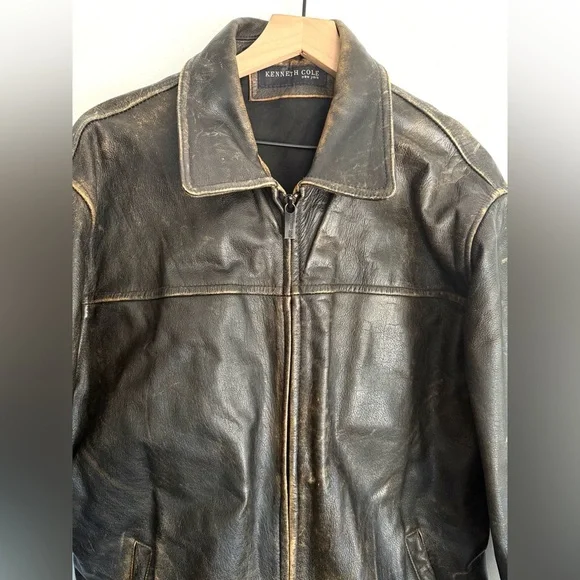Kenneth Cole New York Men’s L Heavyweight Distressed Brown Leather Jacket Patina